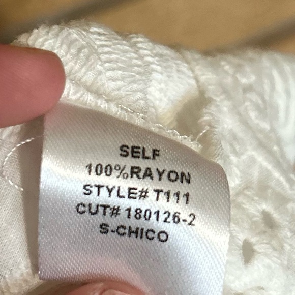 NWT Blush BJ Boutique White Lace Embroidered Eyelet Floral Halter Top Size Small - Picture 6 of 8